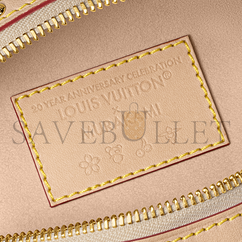 LOUIS VUITTON LV X TM HIGH RISE M13660 (38*16*8cm)